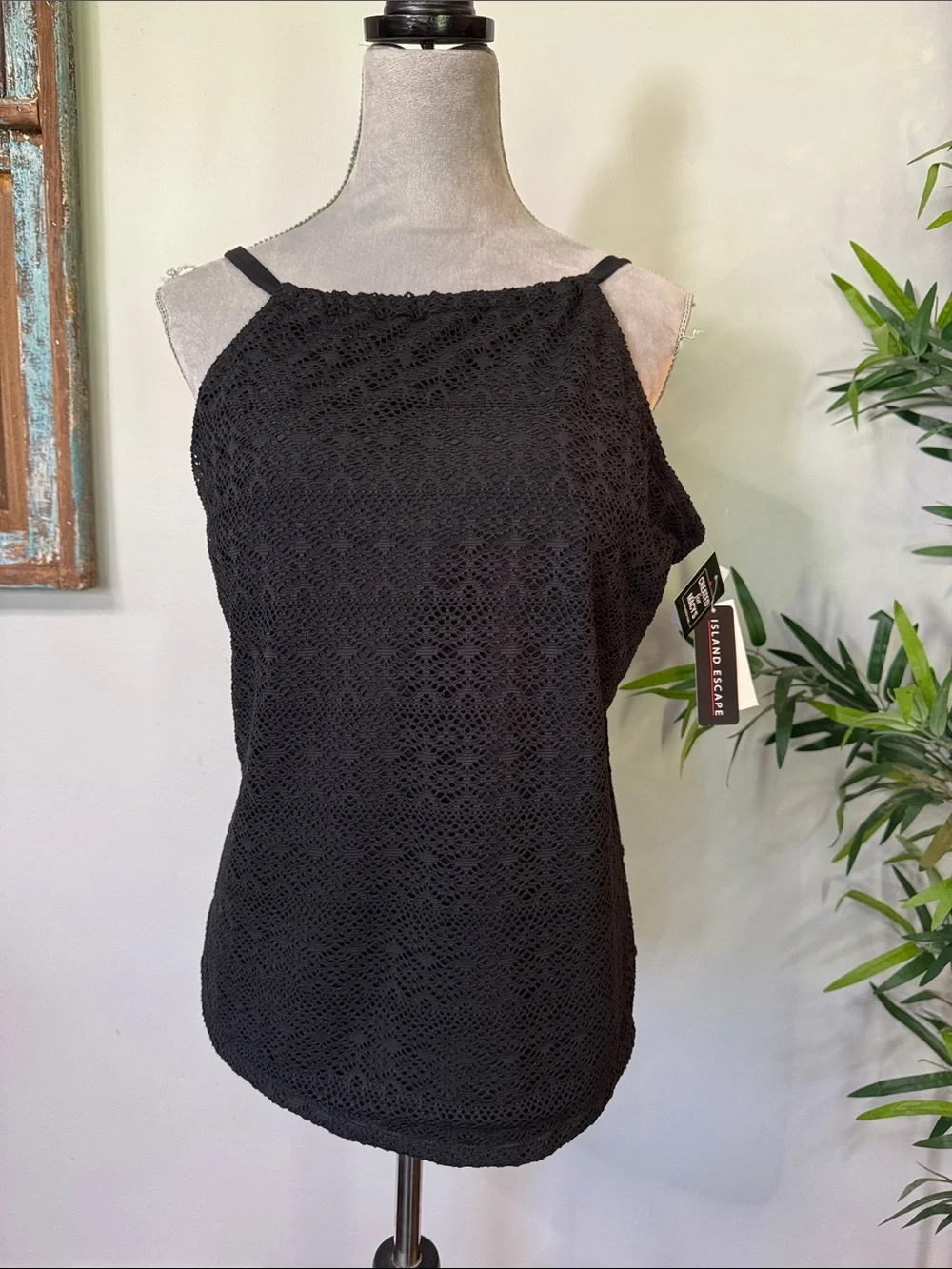 Island Escape Black Crochet Halter Camisole Tankini swim Top NWT 16